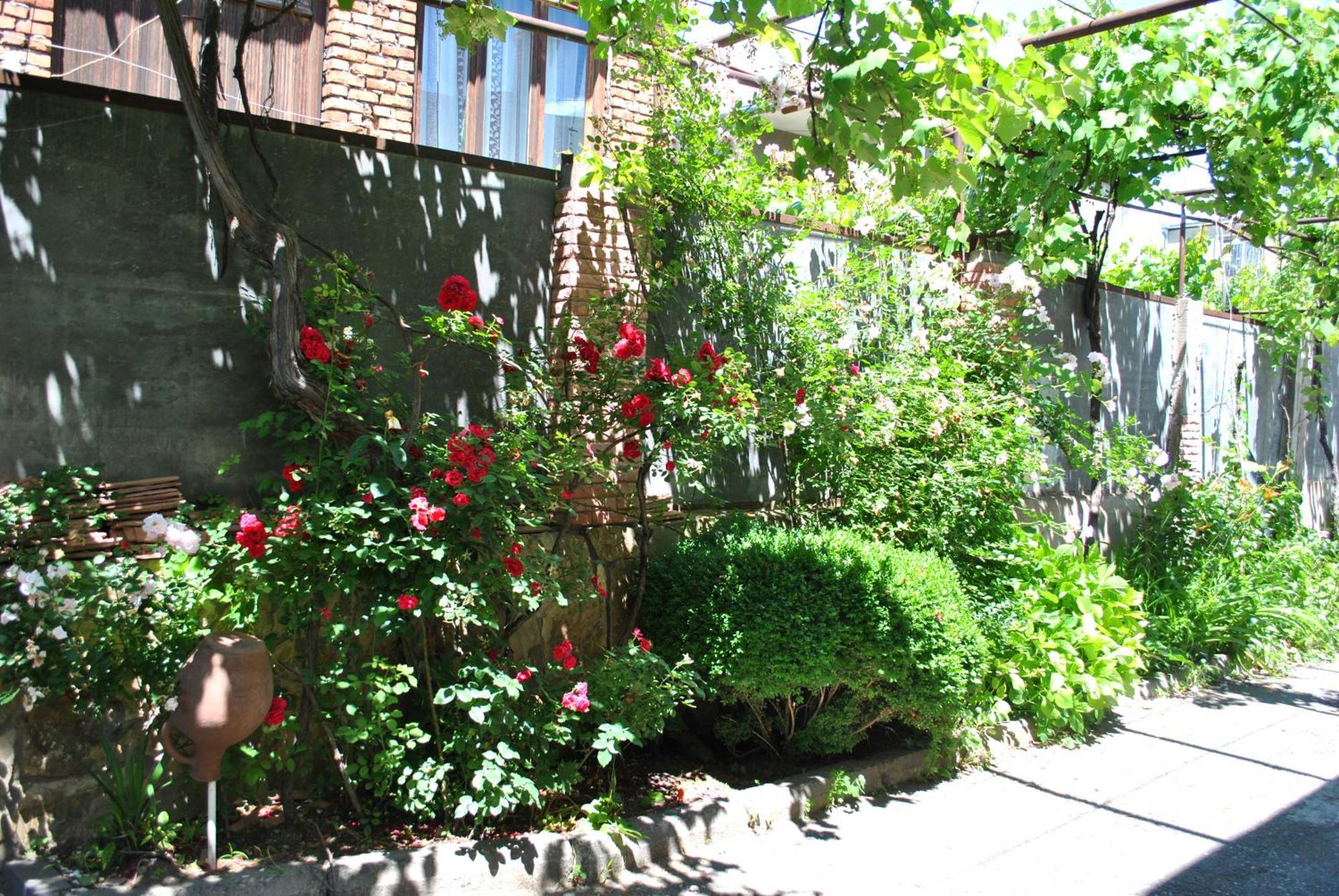 Tamar Guest House Ґорі Номер фото
