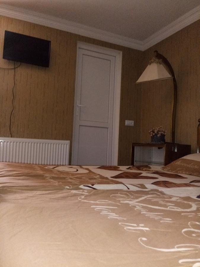 Tamar Guest House Ґорі Екстер'єр фото