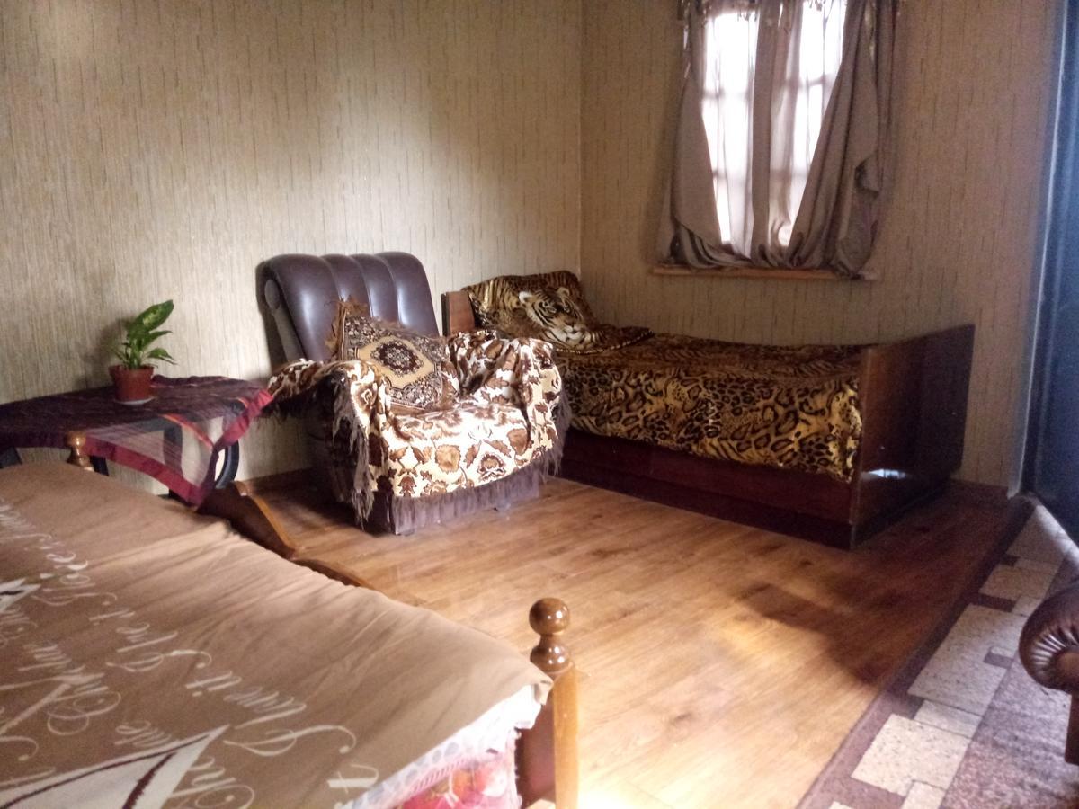 Tamar Guest House Ґорі Екстер'єр фото