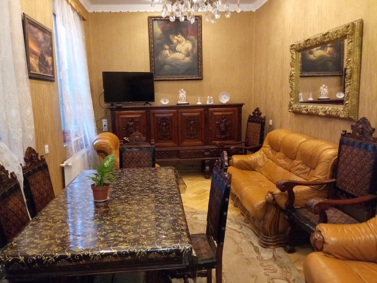 Tamar Guest House Ґорі Екстер'єр фото